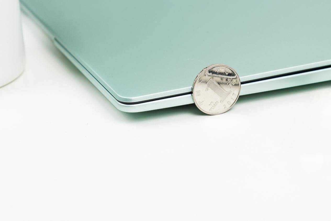 智慧互联与AI功能重塑高效办公体验澳门新葡京华为笔记本年终热